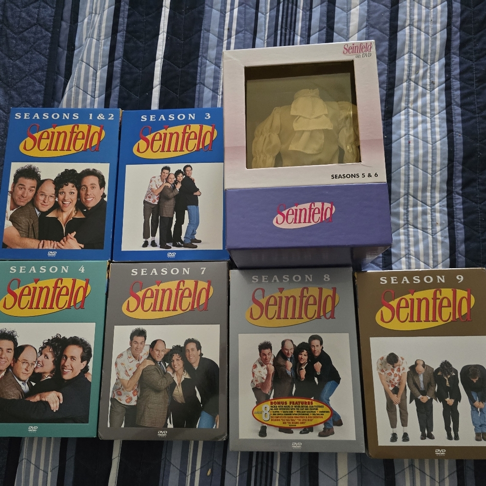 Seinfeld Series on DVD Seasons 1 2 3 4 5 6 7 The Puffy Shirt Gift Box Set Script